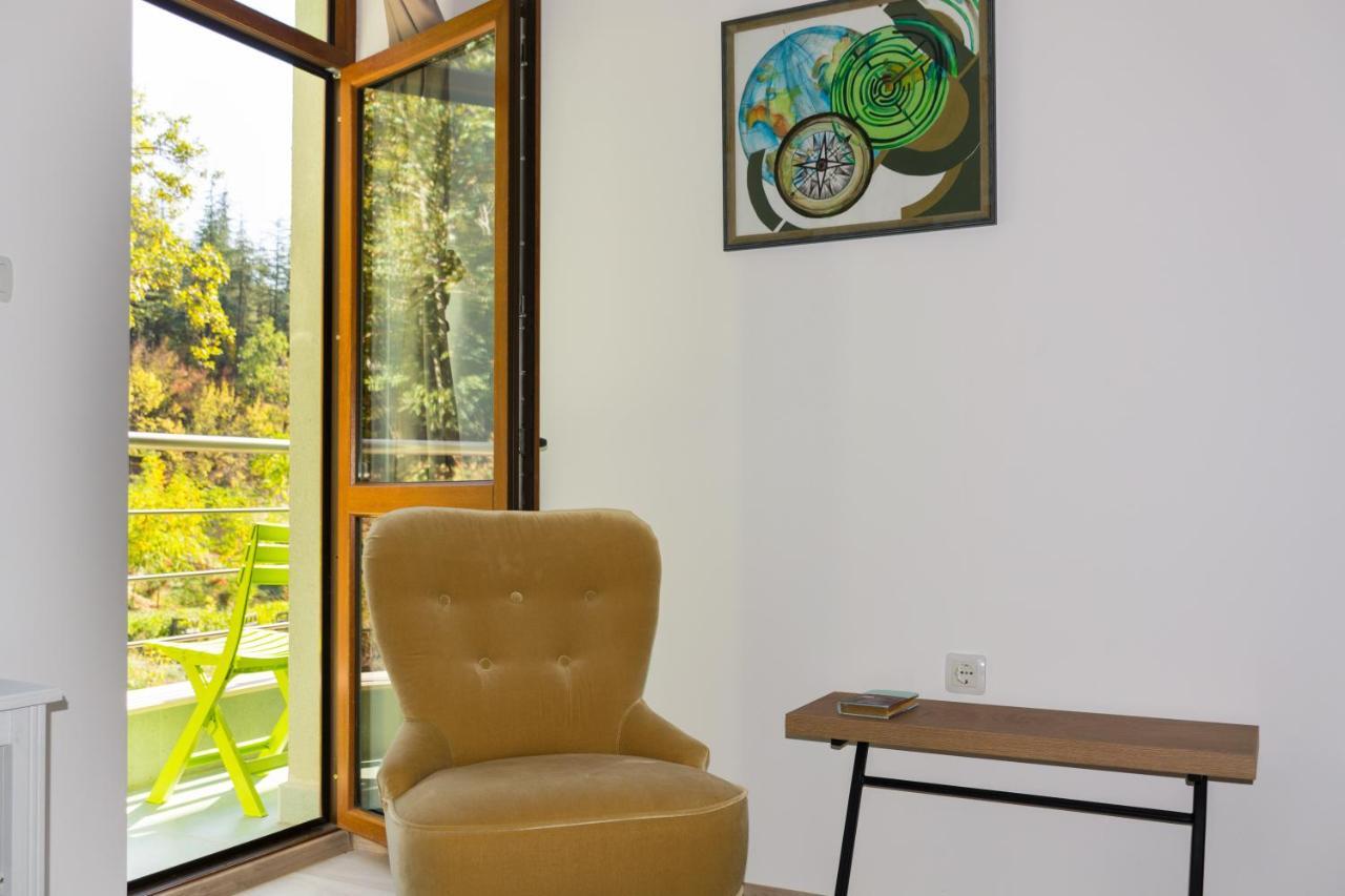 Rebus Apartment *