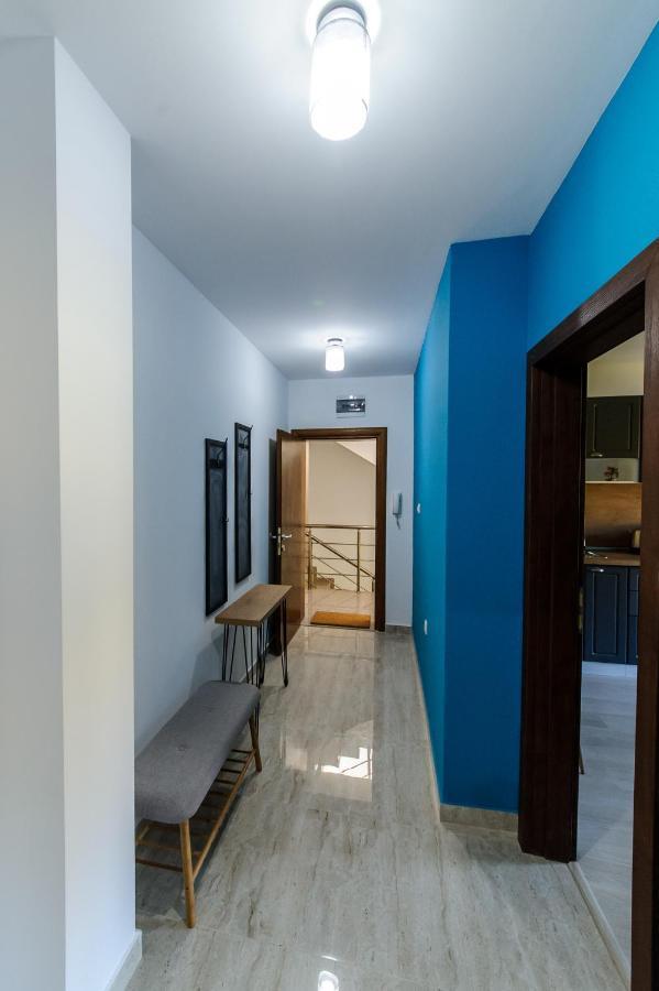 Rebus Apartment *